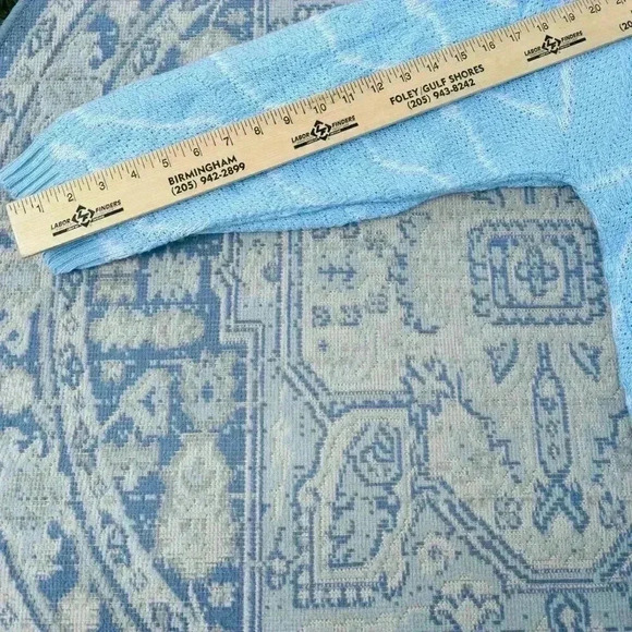 Vintage Centennial Knits Ltd Blue Scallop neck wavy 3D design white Medium 90s - Picture 8 of 9